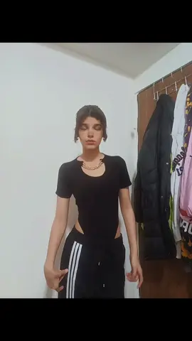 من بچه بالام ولی خونم پایینه😛