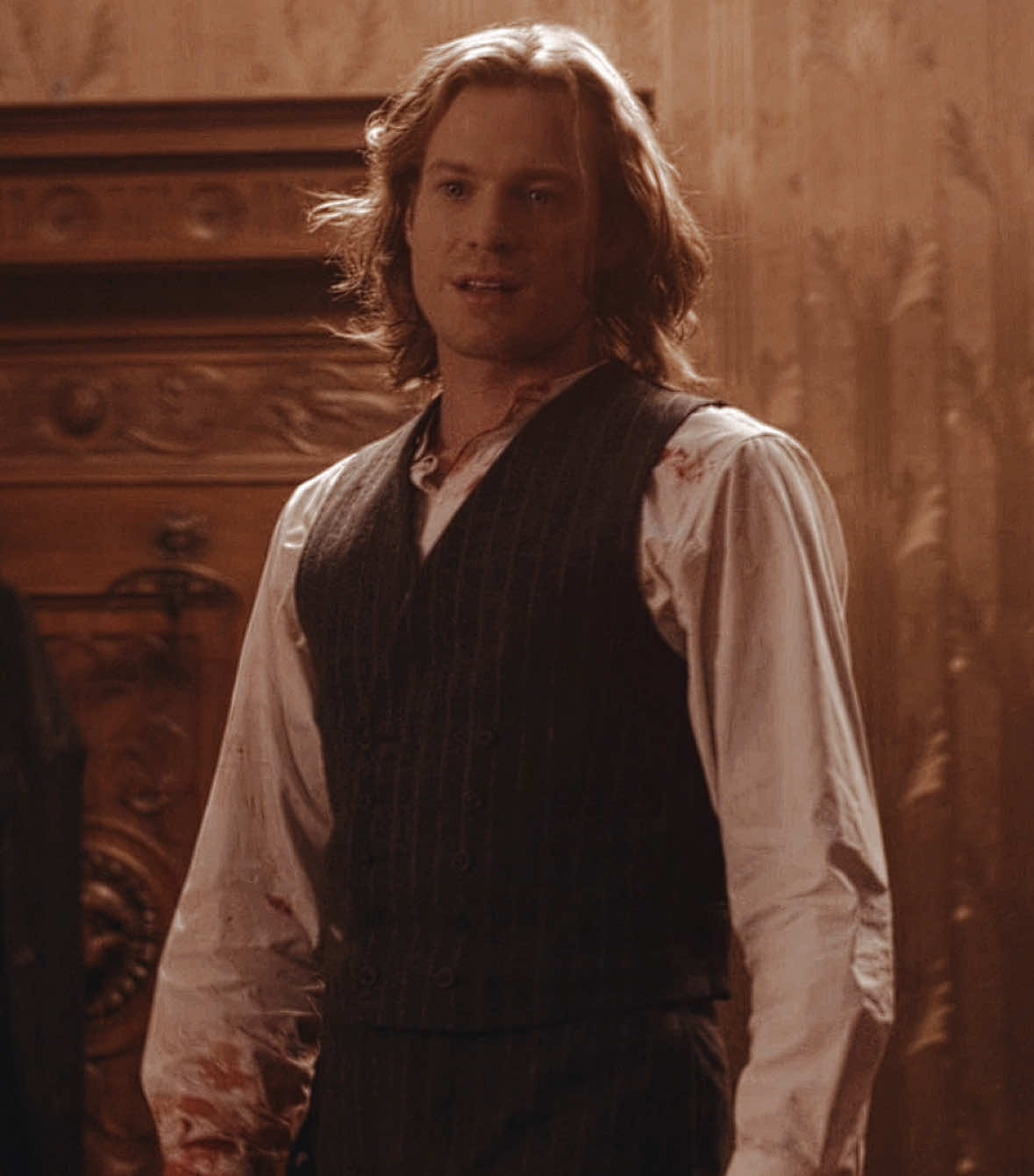 this man is always yelling [sdt @lukesarrow cc & spc mine ac drkarrow] #lestatdelioncourt #lestatdelioncourtedit #interviewwiththevampire #iwtv #fyp ORIGINAL CONTENT FAKE EVERYTHING 