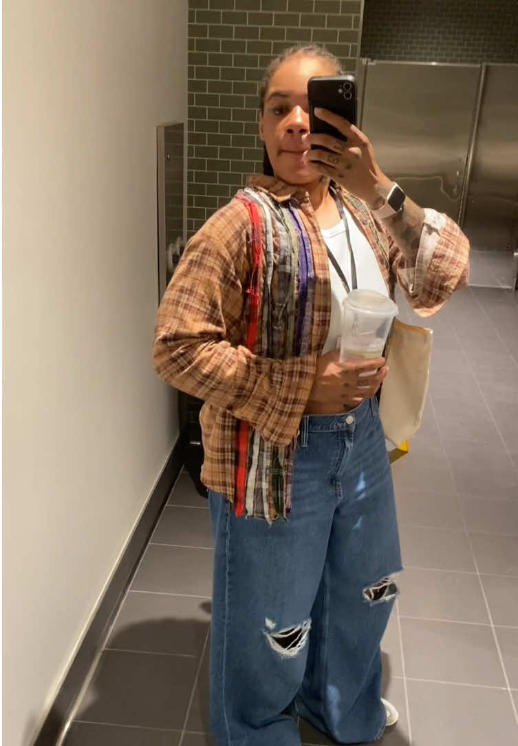 A little about me. I’m a mother of 1 beautiful daughter and a fashion designer from St. Louis that moved to L.A to pursue design and other business ventures. I’ll be posting more fashion/design content as I’m actively working on a fall/winter collection.  #design #style #fashion #fyp #fypシ  