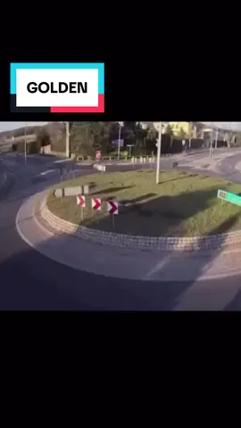 Driving lately has been wild… #kpdh #kpopdemonhunters #golden #funny #viral