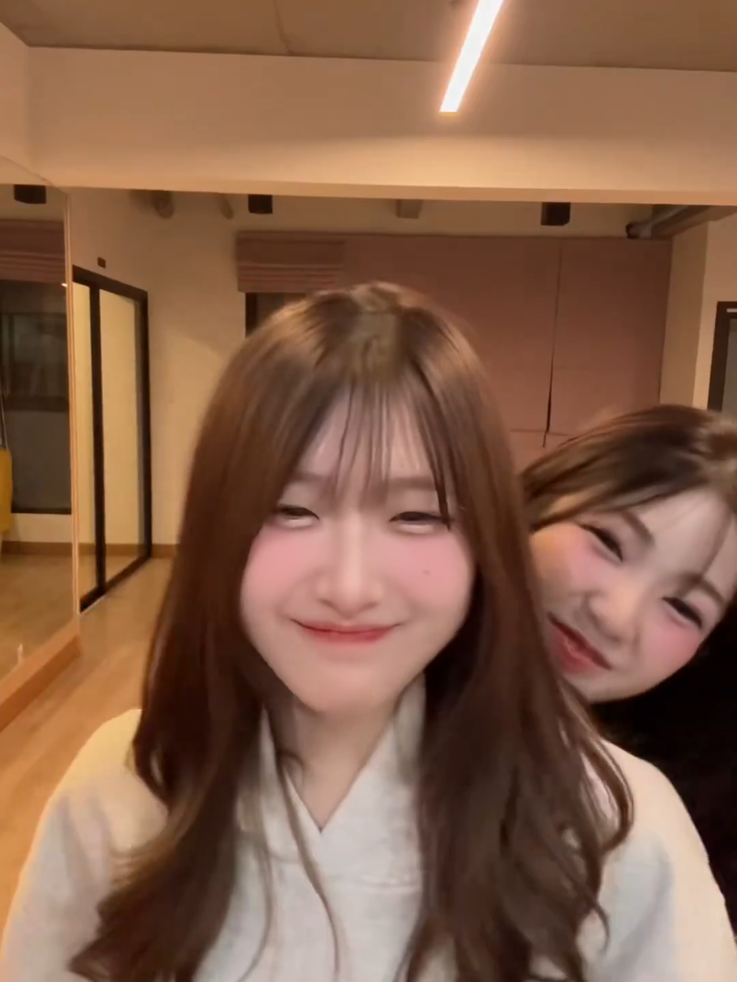 เบื้องหน้าแบบนี้นี่เองง 🤭 #มารีนซินดี้ #มรซด #sindybnk48 #MarineBNK48 