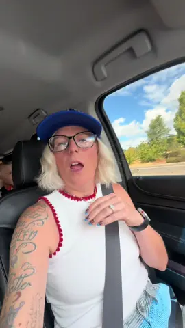 Let’s go do some back to school shopping #microinfluencer #fyp #backtoschool #shopping #momlife 