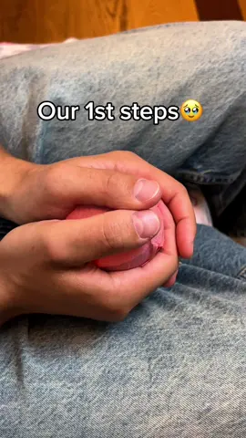 A crystal ball that keeps favourite memories with our baby👩‍❤️‍👨💞#memories #gift #couples #Love #baby 