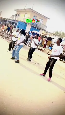 dance mood activated🇸🇸❤️✌️#southsudanesetiktokers🇸🇸🇸🇸🇸🇸 #dance #tomatomachallenge 