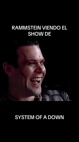 Rammstein ha compartido escenario en festivales con grandes leyendas como System of a Down. Ellos así los disfrutan  #Rammstein #rammsteinofficial #SystemOfADown #metal 