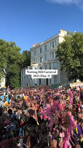 Notting Hill Carnival (Day 2) #nottinghill #carnival #nottinghillcarnival #london #fyp 
