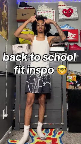 back to school fit 🤓 #backtoschool #outfitinspo #outfits #outfitideas #fashiontiktok 
