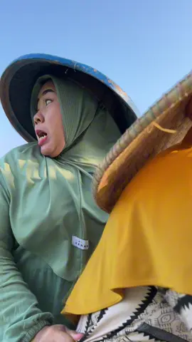 Balapan kuda #funny #komedi #konteniburumahtangga 