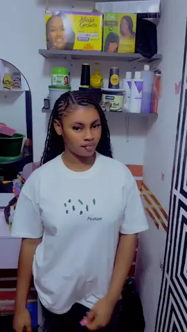 Affordable luxury at its besttt,come braid with us We are located at Dome opposite Hamburg Int. Sch. ☎️0593448599 We accept instant walk in and appointments#affordablebraids #luxurybraidsextension #braidwithus #ashtags #braidwithus #ashtags #preciousbeautyhub #preciousbeautyhub 
