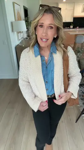 A cream cardigan sweater is a fall wardrobe essential 🍂 it is easy to style multiple ways and the cut  of this sweater makes it easy to style.  It is so soft and cozy, it will be a favorite sweater 😍 @DOKOTOO-US  #over50fashion #womenover50 #sweaterweather #over50style #fashionover50