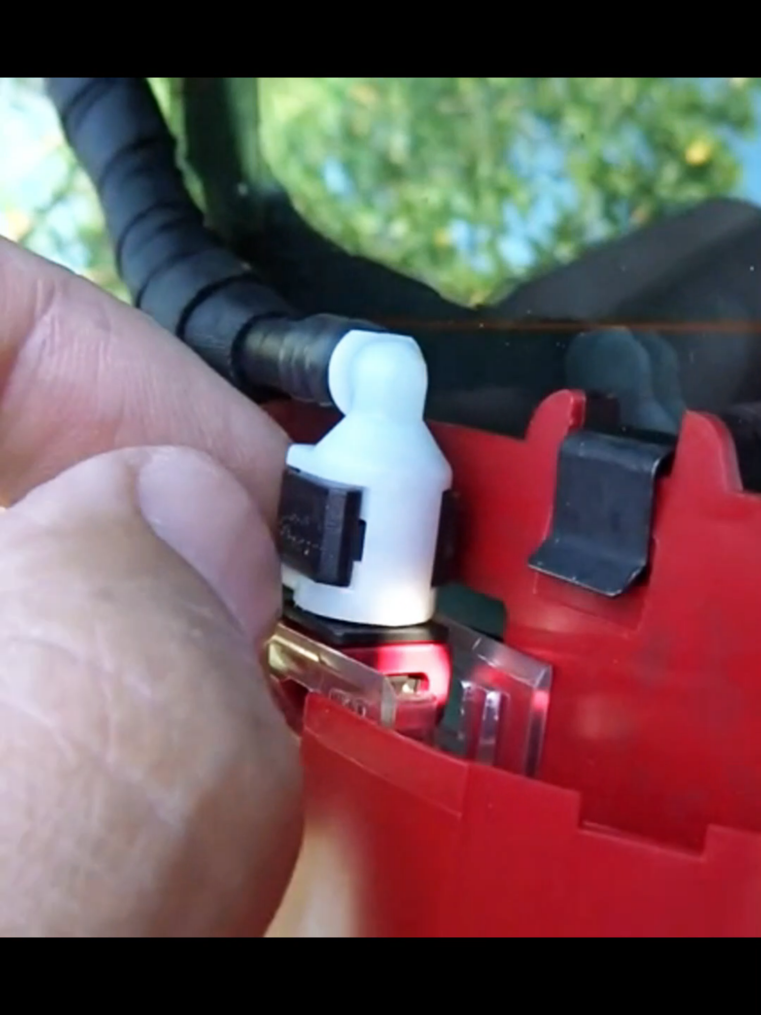 Installing Smoked LED 3rd Brake Light w/Washer Jet on VW Golf SportWagen#ijdmtoy #car #install #howto #LED #Light #thirdbrakelight#volkswagen #golf #alltrack #tiguan