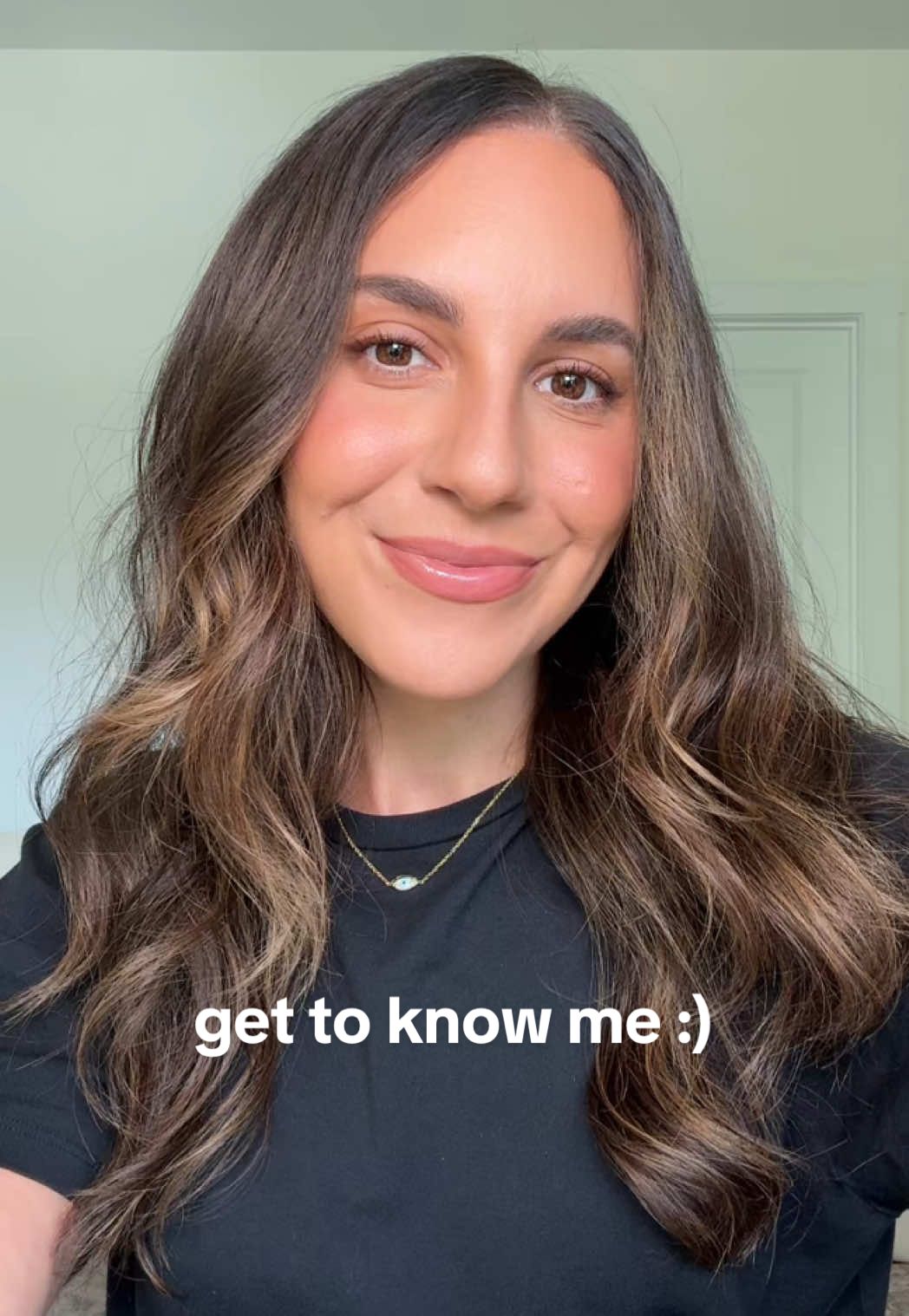 a little chit chat GRWM, inspired by @vanessanicolestern🩷 products used: @Armani beauty skin tint @YSL Beauty concealer pen @makeupbymario softsculpt contour stick + soft pop blush stick in Pale Petal @Tower 28 Beauty getset powder @Gucci bronzer @Hourglass Cosmetics blush in Luminous Flush @Kosas Soul Gazer mascara @Maybelline NY Lifter Glaze in Pink Drip #grwm #makeupartiststory #makeupartistjourney #fyp 