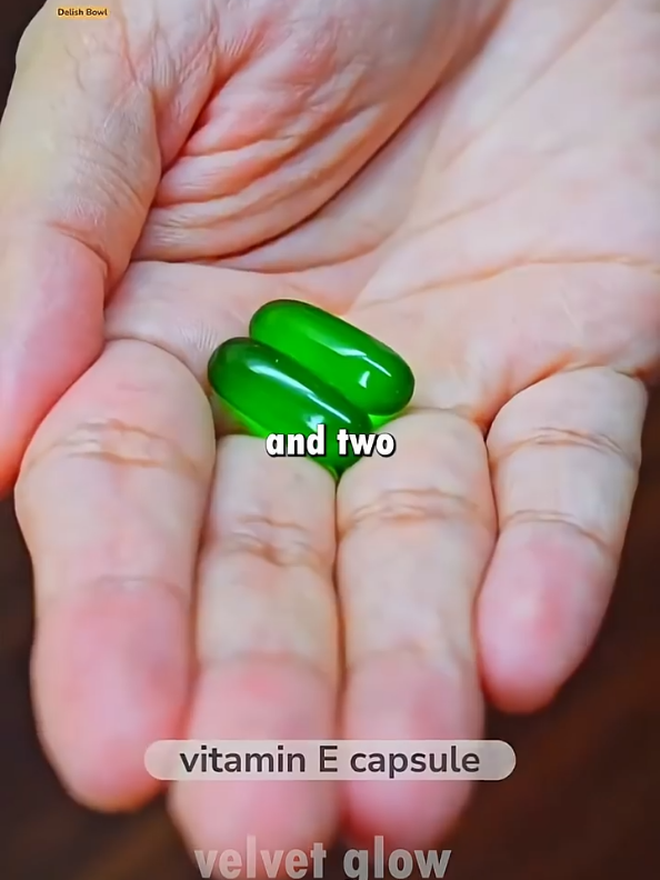 🌿 DIY Glowing Skin Cream Rice & Aloe Vera Magic ✨💖 #fashion #shorts #glowuptips #virlvideo #beautysecrets 