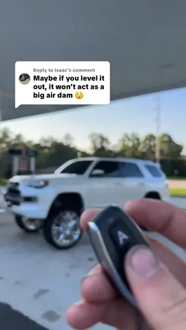 Replying to @Isaac got air? #squattedtrucks #fypシ #truckscene #trucktok #liftedtrucks 