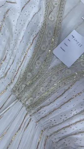 #OOTD#OutfitInspiration#FashionStyle #LuxuryStyle#StyleFemme 🤍🩶