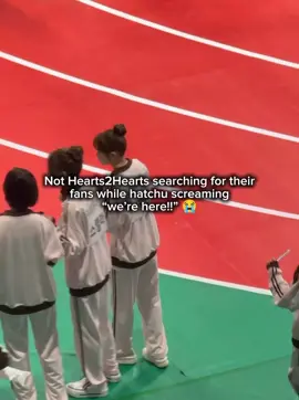 i can't with them 😭 #hearts2hearts #h2h #하츠투하츠 #fyp #isac 