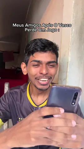Meus amigos quando meu time perde 