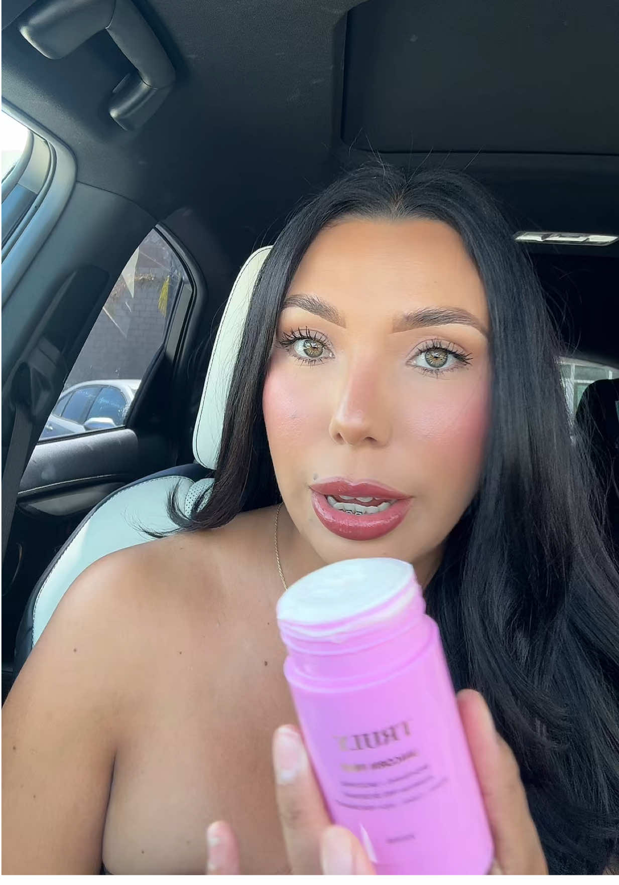 Replying to @Ana Maria Marin truly beauty unicorn fruit brightening deodorant is so good @Truly Beauty #trulybeauty #trulybeautydeoderant #deodorant #deodorantviral #deodorantrecommendations 