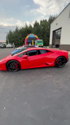 What car you picking 🤔#lamborghini #mclaren #supercar 