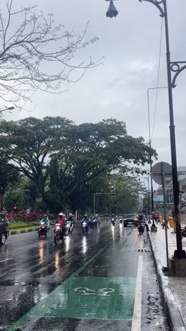 #fyp #malang #rain 