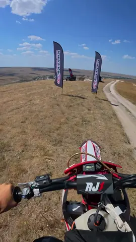 #motocross #dirtbike #bikelife 