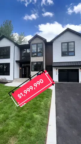 New construction | 5 bed 6 bath | 4100 sqft luxury build. Custom kitchen, oak wood floors, en-suite bathroom. Too much to list. List price - $1,999,990  contact 📲 516-738-8462 or complete form in bio to schedule private tour or be contacted  #fyp #realestate #realtor #newyork #longisland       