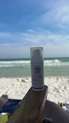 Best sunscreen ever! #TikTokFinds #TikTokMadeMeBuyIt #giftideas #giftsforher 