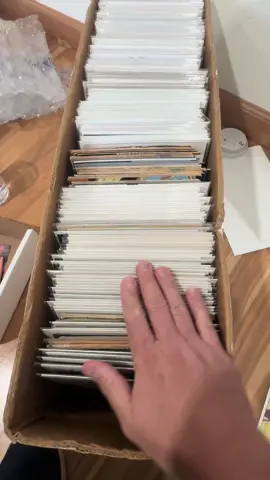 Captain america books are up and available!! Thank you all for watching and send me a message if you are looking for other titles! #marvel #comics #captainamerica #avengers #sale 