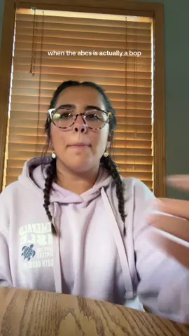 2nd day of spanish and we are cookinggg 😬 #spanish #fluent #mexico #spain #backtoschoo #foryou #fyp #fypシ゚ 