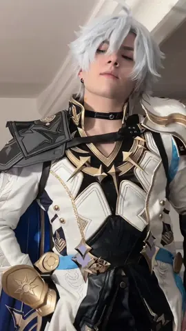 I kinda want to cosplay him again in new outfits #phainon #phainoncosplay #HonkaiStarRail #honkaistarrailcosplay #hoyoverse