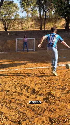 Quem quer jogar no nosso campinho? #campo #futebol #x1 