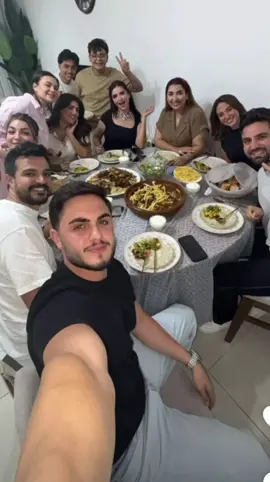 شلة دبي مجتمعين بس بيسان مش معهم #ترند #اكسبلور 