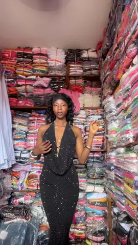 Très jolie pour une soirée 😩🥹 Tokpa sigboglouè boutique 107 en face du parking 🅿️  +229 97696343