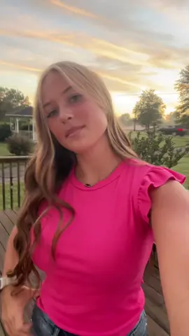 Junior year ✏️💐🎀🌷 #junioryear #highschool #pink #pretty #school 