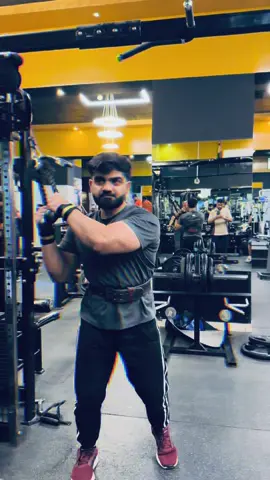 Gym ka nasha🤤#fitnessmotivation #Fitness 