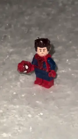 Üzgün örümcek… Acıyorum sana :( #lego #spiderman #andrewgarfield 