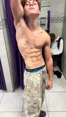 Pushday #fyp #ppl #pushday #gym #GymTok #workout #physique 