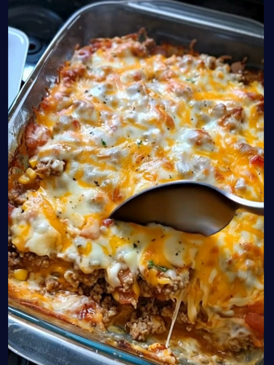 Mexican taco casserole 🇲🇽#mexican #mexicantacos #mexicanfood 