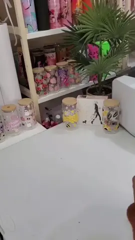 ✨ Sonha em ter seu próprio negócio? Com a Mini Prensa Térmica Portátil 23x23cm, você pode começar hoje mesmo, sem gastar muito! 🚀 Transforme camisetas em arte, criatividade em renda e seu tempo livre em liberdade financeira. 💡 Compacta, prática e profissional – ideal para quem quer empreender de verdade! 👉 Não deixe essa chance passar. O seu futuro começa agora! #empreendedorismo #negociosonline #rendextra #personalizados #camisetas 