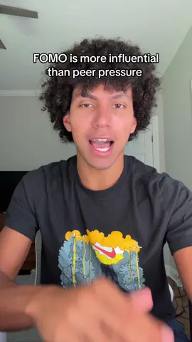 It’s people’s own mind 😭 #peerpressure #fomo #fyp #trending #truth 