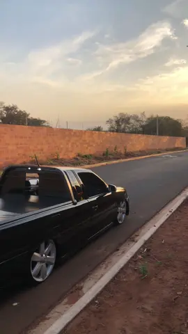 Só pancada seca 🔊😵‍💫 . . . . . . . . . . . . . . #somautomotivobrasil #triton #fyppppppppppppppppppppppp #viraltiktok #saveiro 