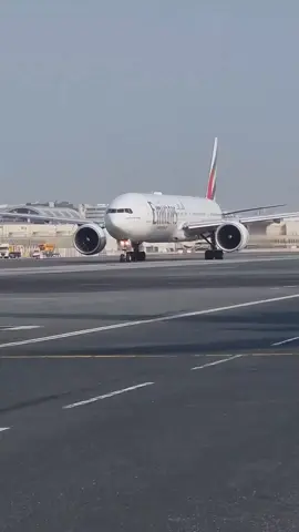 اغلى الحبايب   #مشاهير_تيك_توك #الشعب_الصيني_ماله_حل😂😂 #الامارات_العربية_المتحده🇦🇪 #اكسبلورexplore 