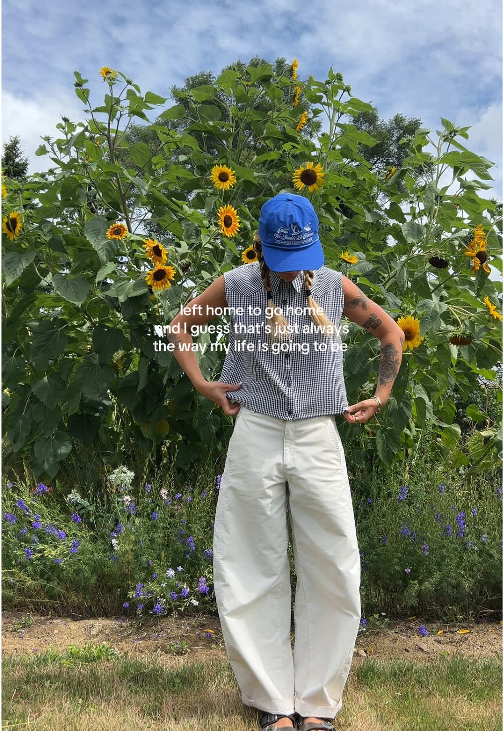 The older I get the more emotional I feel about feeling split between two homes - one that has my family, and one that has everything else.  I left Ontario to move to Vancouver for school and then never left, and while Vancouver is home to me now, it’s still hard to see how much life happens when you’re away.  But trying to see it as a blessing - and to savour each moment I have wherever I am 🤍