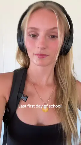 Last first day of uni… jk guys I still gotta get my masters!! 🙌🕺🤩😛 #lastfirstday #uhmanoa 