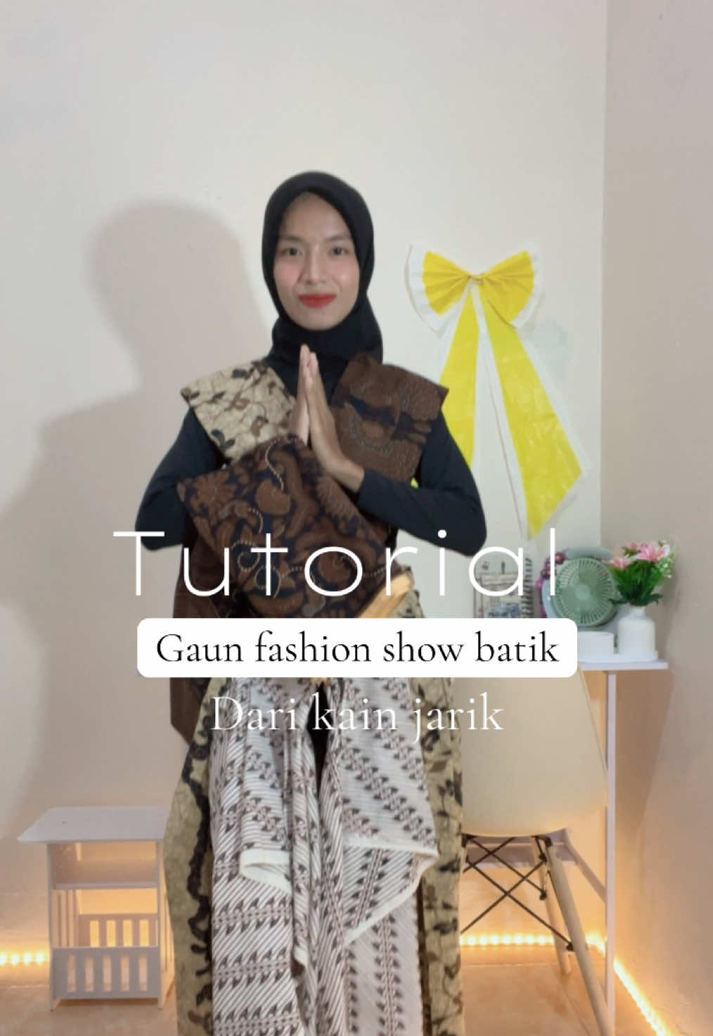 Tutorial gaun fashion show batik dari kain jarik ✨ #kostumjarik #fashiontiktok #kostumkreatif #kostumkreasi #hacksandtips #fashionbatik #fashionshowbatik #fashionshowjarik #fashionshowsekolah #batikgenz #kainjarik 