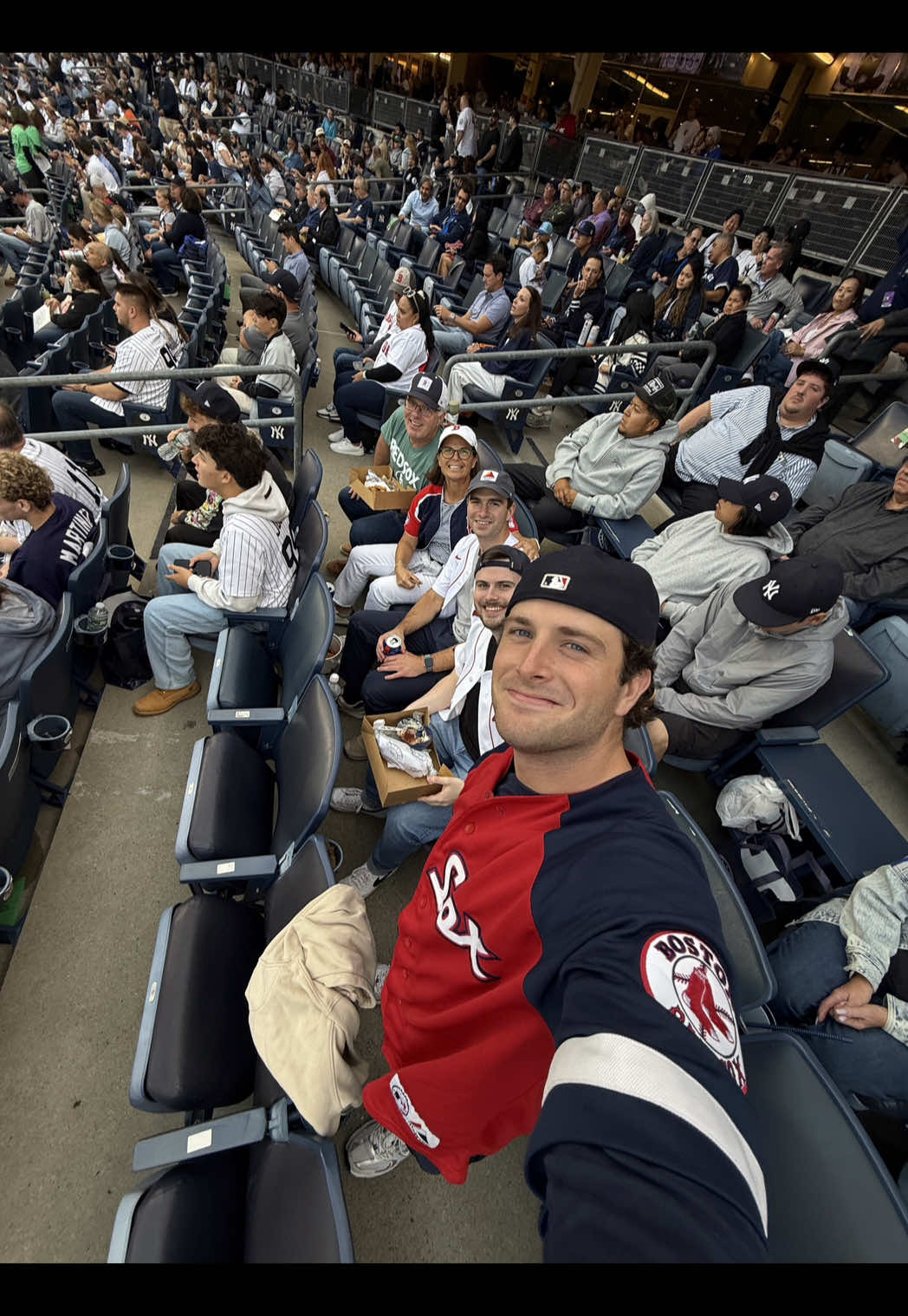 So grateful for my security #NYC #crazy #social #experiment #funny #family #redsox #yankees @Boston Red Sox #imissjackcusack 