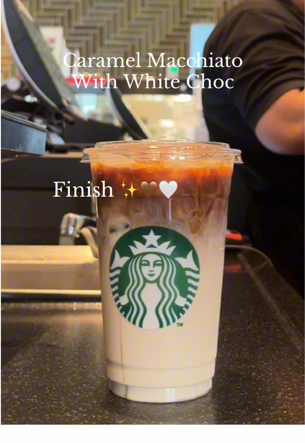 Iced Caramel Macchiato With White Choc ✨🤎🤍 Milk, sweet vanilla and White Chocolate and rich espresso served on ice and a caramel drizzle.
