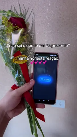Quando você não sabe o que dar… esse presente fala por você 💕✨ Crie o seu no link da bio! #g#giftg#giftideas#m#memoryiitloveyou