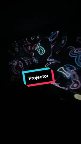#projector #miniprojector #hometheater #viralproducts #tiktokmademebuyit 