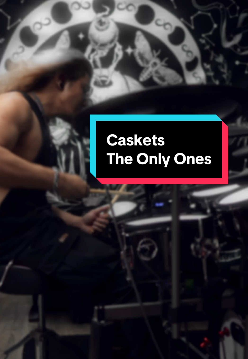 Now there’s only me.. #caskets #theonlyones #metalcore #drumcover #drummer 